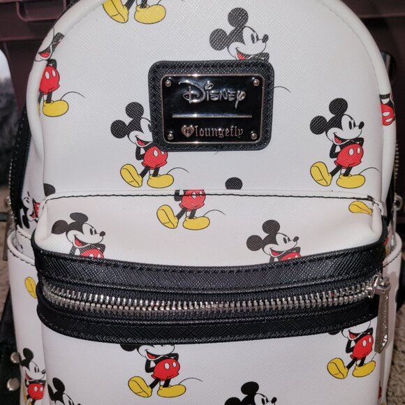 Loungefly Disney Classic Mickey Mouse All Over print Mini Backpack White Used - Picture 3 of 10